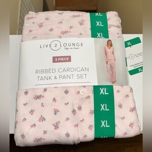 Live 2 Lounge Pink Floral 3-Piece Ribbed Cardigan Tank & Pant Set - XL